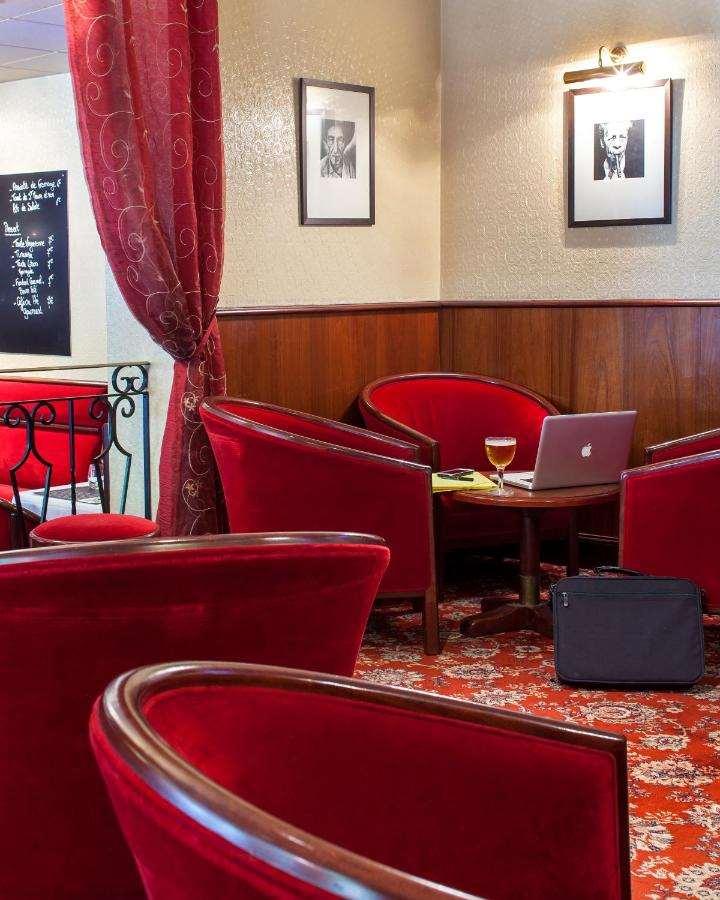 Brit Hotel Le Lion D'Or Chinon Ruang foto
